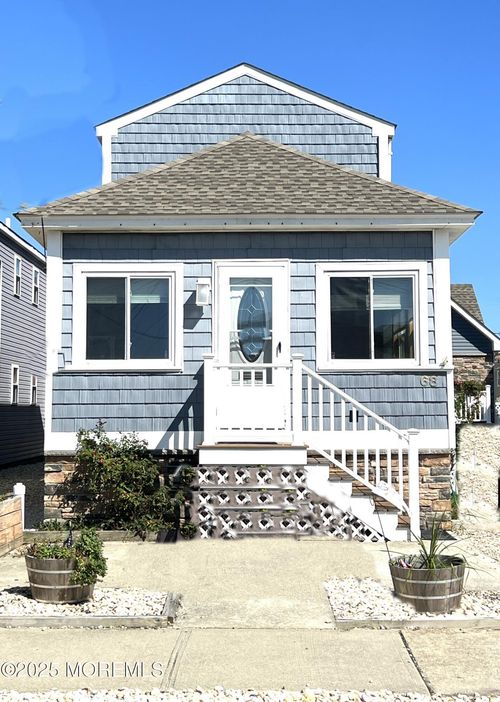68 Decatur Ave, Seaside Park, NJ, 08752-1220 | Card Image