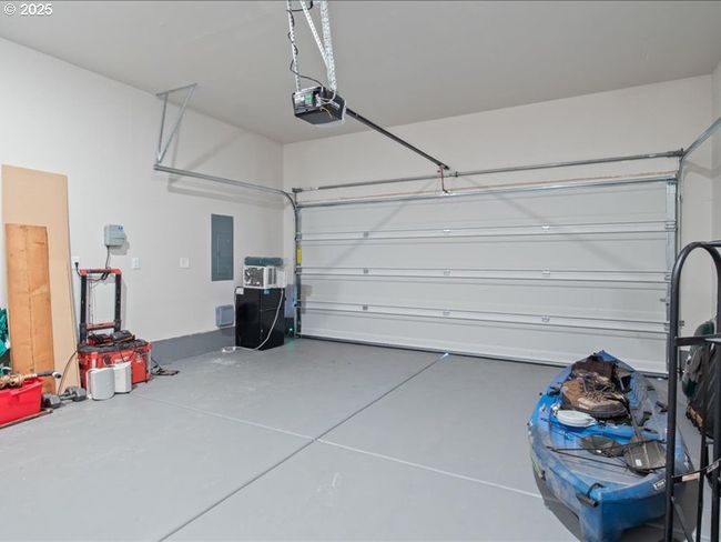 2622 26 Th Loop, House other with 3 bedrooms, 2 bathrooms and 2 parking in Springfield OR | Image 37