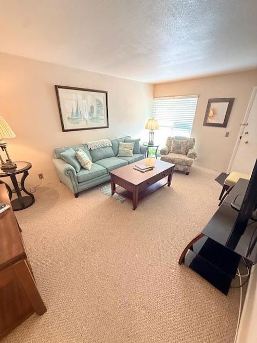 apt-113-500 Glenwood Cir, Monterey, CA, 93940-4714 | Card Image