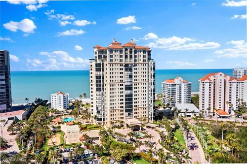 801-81 Seagate Dr, NAPLES, FL, 34103-2489 | Card Image