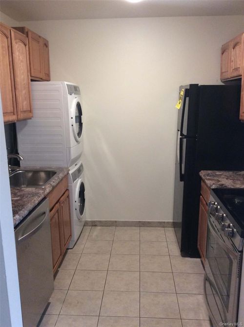 apt-2-2726 Kingsbridge Ter, Bronx, NY, 10463-7421 | Card Image