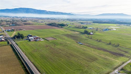 1915 Hampton Rd, Everson, WA, 98247-9365 | Card Image