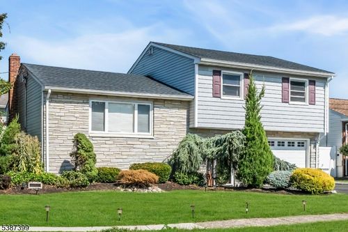 2316 Old Grove Rd, Linden, NJ, 07036-5827 | Card Image