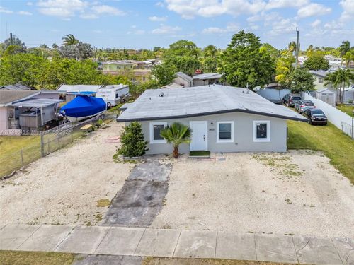 14521 Sw 291st St, Homestead, FL, 33033-2940 | Card Image