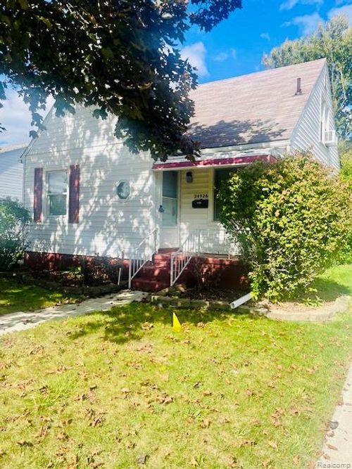 24926 Hickory St, Dearborn, MI, 48124-2459 | Card Image