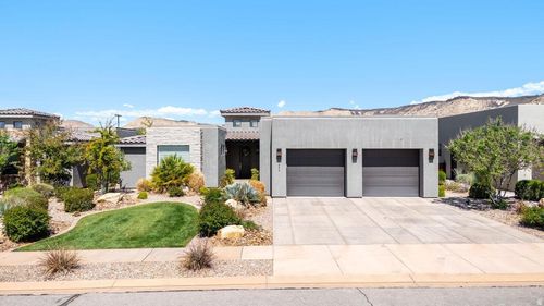 1480 W Shinnecock Dr, St George, UT, 84770-7507 | Card Image