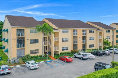 201-15285 Sw 107th Ln, Miami, FL, 33196-4543 | Card Image