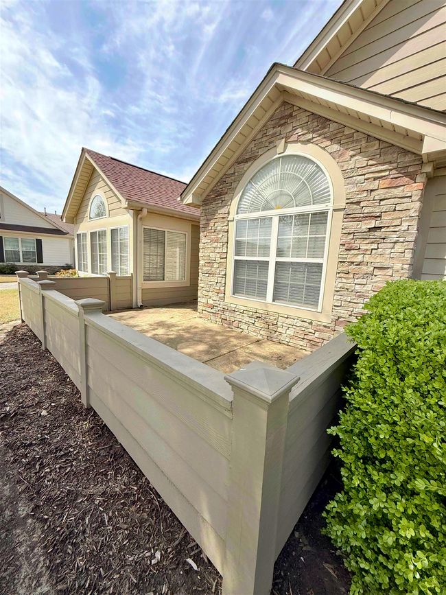 1655 W Southfield Cir, Condo with 2 bedrooms, 2 bathrooms and null parking in Cordova TN | Image 27