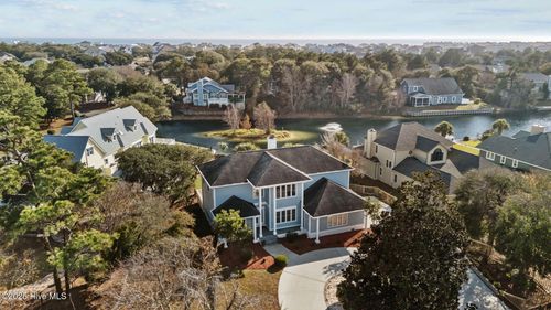203 Red Snapper Dr, Emerald Isle, NC, 28594-2143 | Card Image