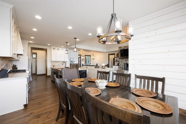 62 Channel View Dr, House other with 4 bedrooms, 5 bathrooms and null parking in Cullowhee NC | Image 32