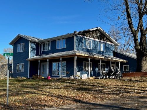 1847 Lakewood Dr, Wilmington, IL, 60481-1725 | Card Image