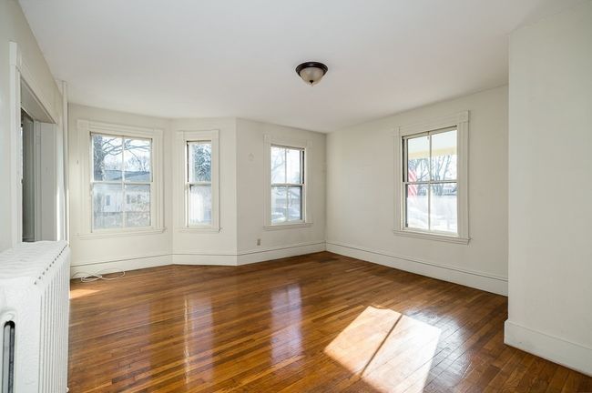 R - 20 Cross St, House other with 4 bedrooms, 2 bathrooms and 5 parking in Beverly MA | Image 4