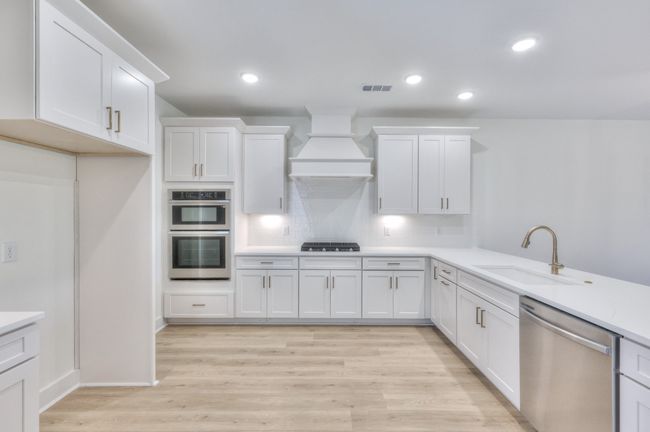 738 Coburg Pvt St, Home with 3 bedrooms, 3 bathrooms and 4 parking in Gallatin TN | Image 9