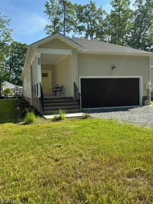 3555 O D I St, West Point, VA, 23181-9744 | Card Image