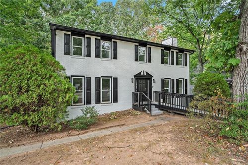 3333 Devaughn Dr Ne, Marietta, GA, 30066-2352 | Card Image