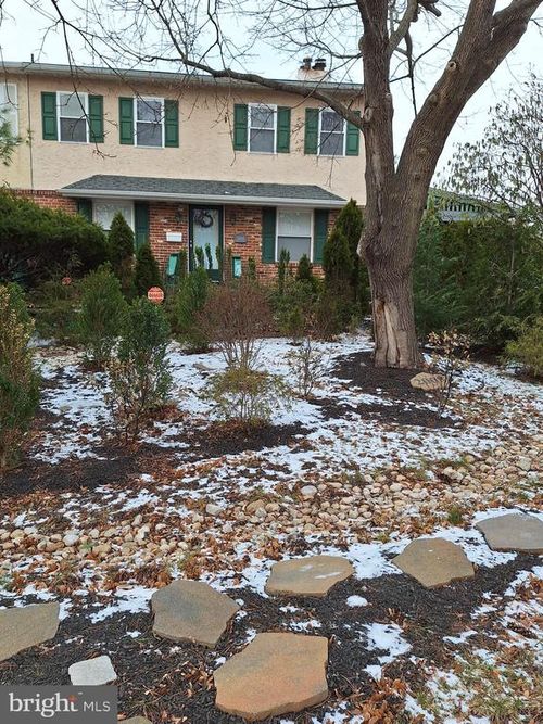 2008 Whitpain Hls, BLUE BELL, PA, 19422-1342 | Card Image