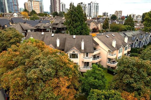 2-261 16th St W, North Vancouver, BC, V7M1T7 | Card Image