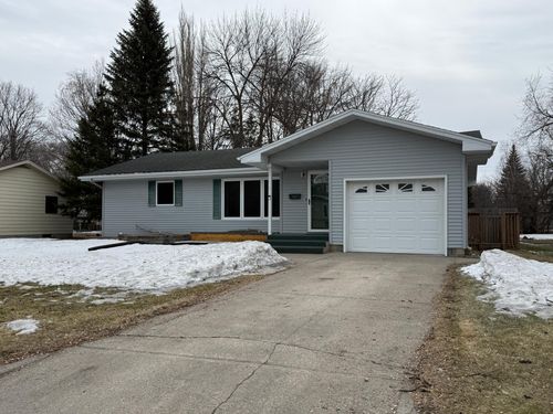 704 4th Ave E, Ada, MN, 56510-1441 | Card Image
