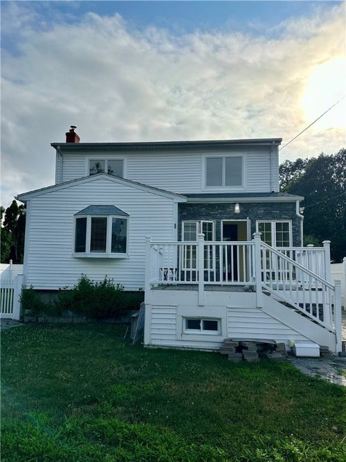 539 Tidewater Dr, Warwick, RI, 02889-5450 | Card Image