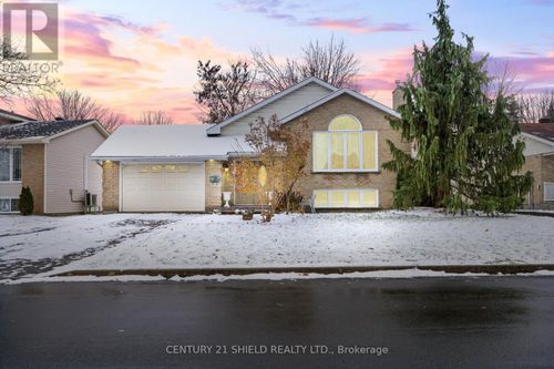 34 Wellington St E, Cornwall, ON, K6H6E5 | Card Image