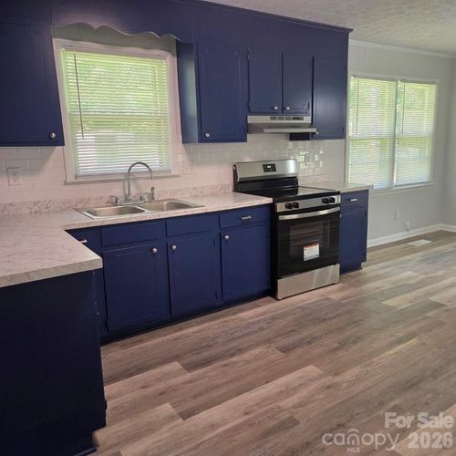 251 Branchwood Cir, Kings Mountain, NC, 28086-7787 | Card Image