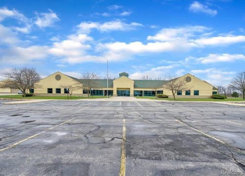 10650 Bennett Dr, Morrice, MI, 48857-9792 | Card Image