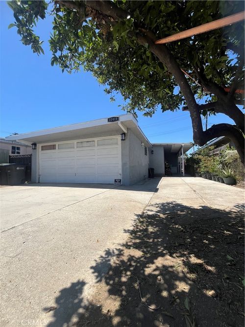 22419 Ibex Ave, Hawaiian Gardens, CA, 90716-1537 | Card Image