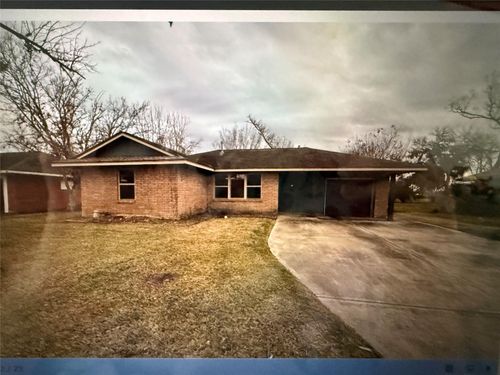 104 Mimosa St, Lake Jackson, TX, 77566-5665 | Card Image