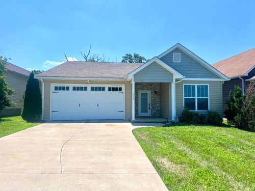 370 Persimmon Way, Harrodsburg, KY, 40330-8715 | Card Image