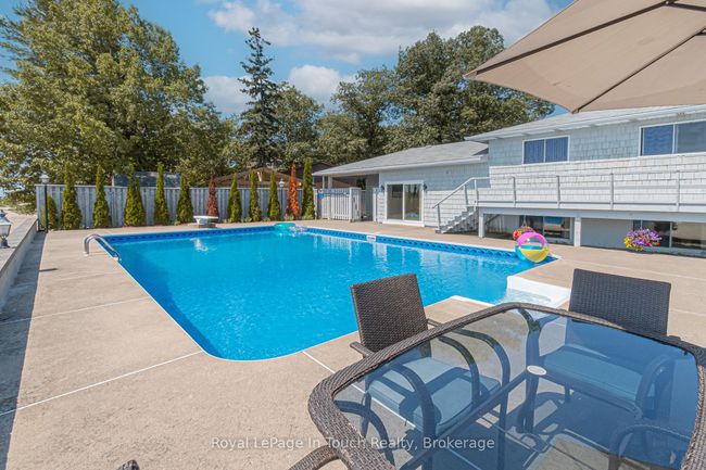 1420 Tiny Beaches Rd N, House other with 6 bedrooms, 4 bathrooms and 5 parking in Tiny ON | Image 37