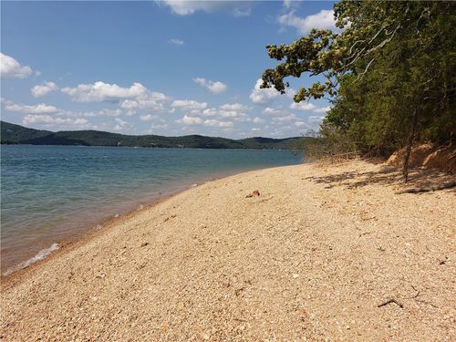 429 Point Mirage Rd, Eureka Springs, AR, 72631 | Card Image