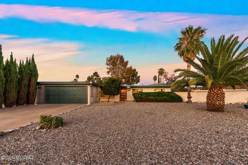 9349 E Cathy Pl, Tucson, AZ, 85710-8067 | Card Image