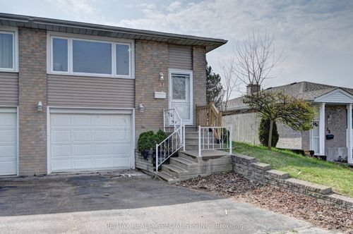 11 Dinison Cres, Kitchener, ON, N2E2W3 | Card Image