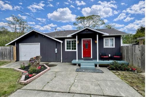 7546 Elk River Ct, Eureka, CA, 95503-9628 | Card Image