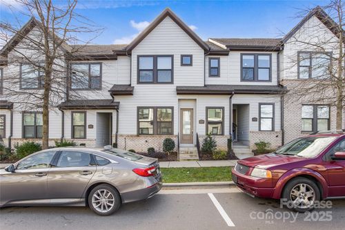 6319 Southgrove St, Charlotte, NC, 28277-6795 | Card Image