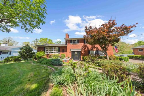 620 Amanda Furnace Drive, Ashland, KY, 41101 | Card Image