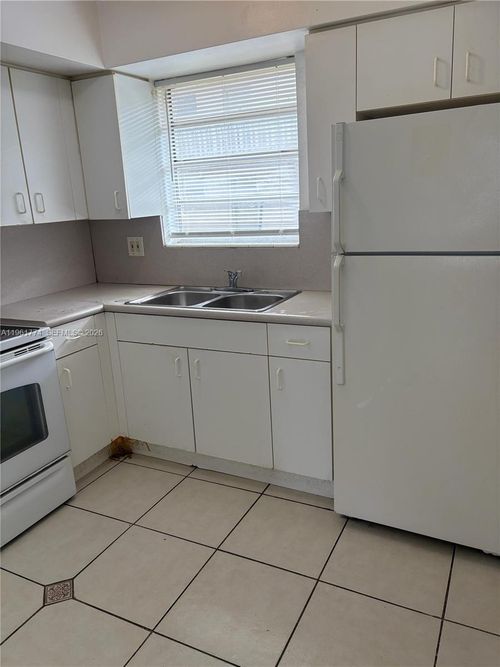 135002-1350 Ne 119th St, Miami, FL, 33161-6567 | Card Image