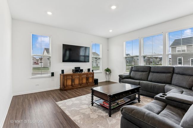 128 Hedgerow Dr, House other with 4 bedrooms, 3 bathrooms and 2 parking in Elgin IL | Image 10