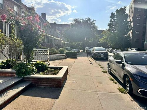 139-16 85th Drive Drive, New York, NY, 11435 | Card Image