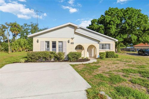 2615 9th Avenue Dr E, Palmetto, FL, 34221-2633 | Card Image