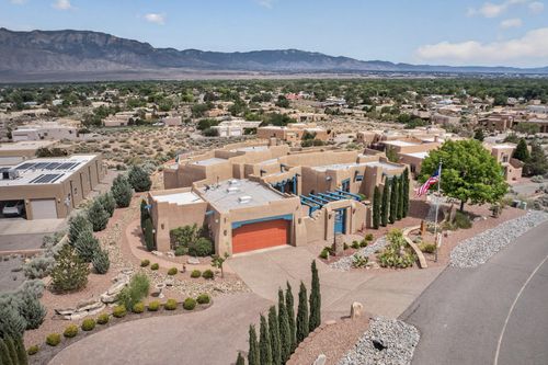 480 Valle Vista Rd, Corrales, NM, 87048-6403 | Card Image