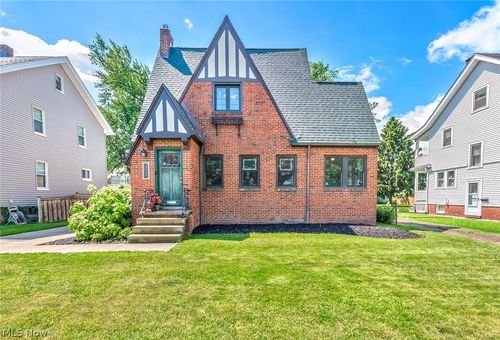 19347 Dorothy Ave, Rocky River, OH, 44116-1920 | Card Image