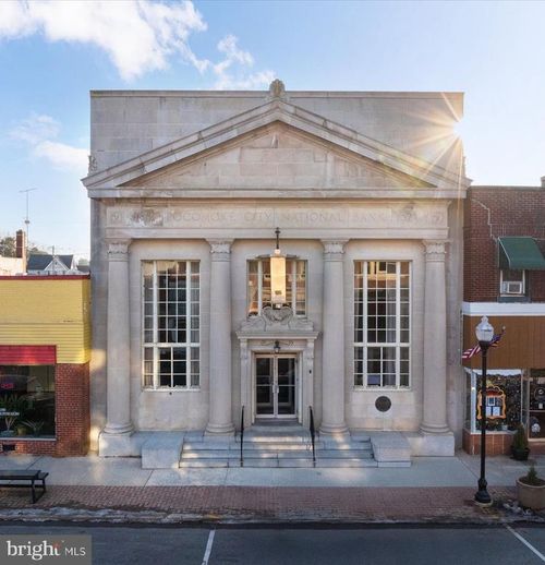 144 Market St, POCOMOKE CITY, MD, 21851-1051 | Card Image