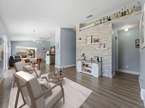 14310 Sw 175th Ter, Miami, FL, 33177-6677 | Card Image