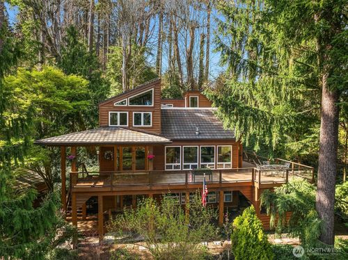 5021 E Mercer Way, Mercer Island, WA, 98040-4739 | Card Image