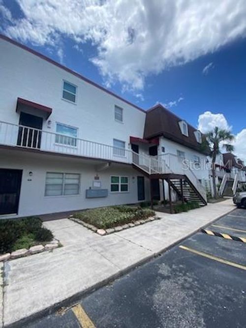 g105-9013 Tudor Dr, TAMPA, FL, 33615-3766 | Card Image