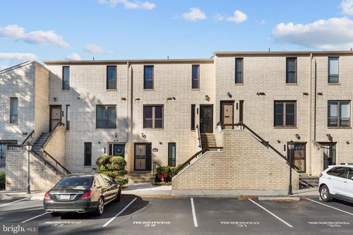 2811-2811 31st Pl Ne, WASHINGTON, DC, 20018-1603 | Card Image