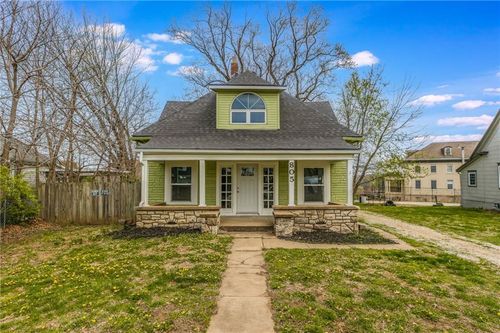 805 Saint Louis Ave, Excelsior Springs, MO, 64024-2617 | Card Image