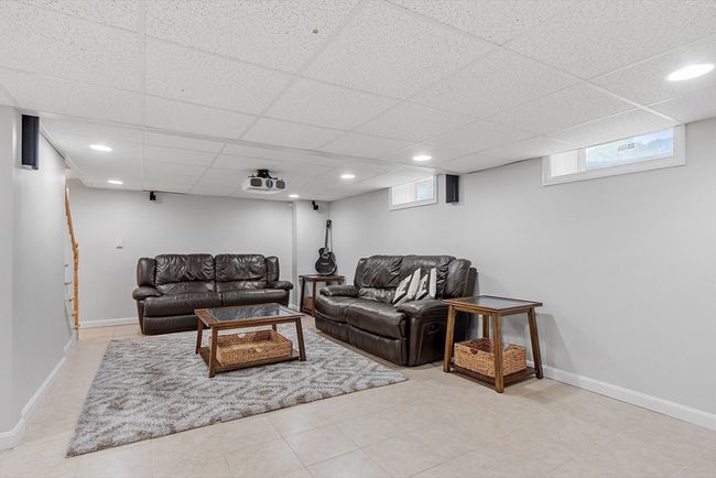 40 Powers Rd, House other with 4 bedrooms, 3 bathrooms and 4 parking in Westford MA | Image 31