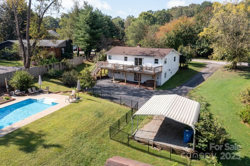 65 Rash Rd, Asheville, NC, 28806-1861 | Card Image